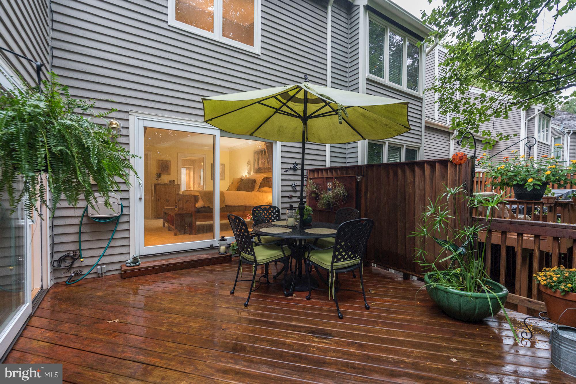 1579 Brass Lantern Way Reston, VA 20194 - Photo 26 of 30 Exterior (General)