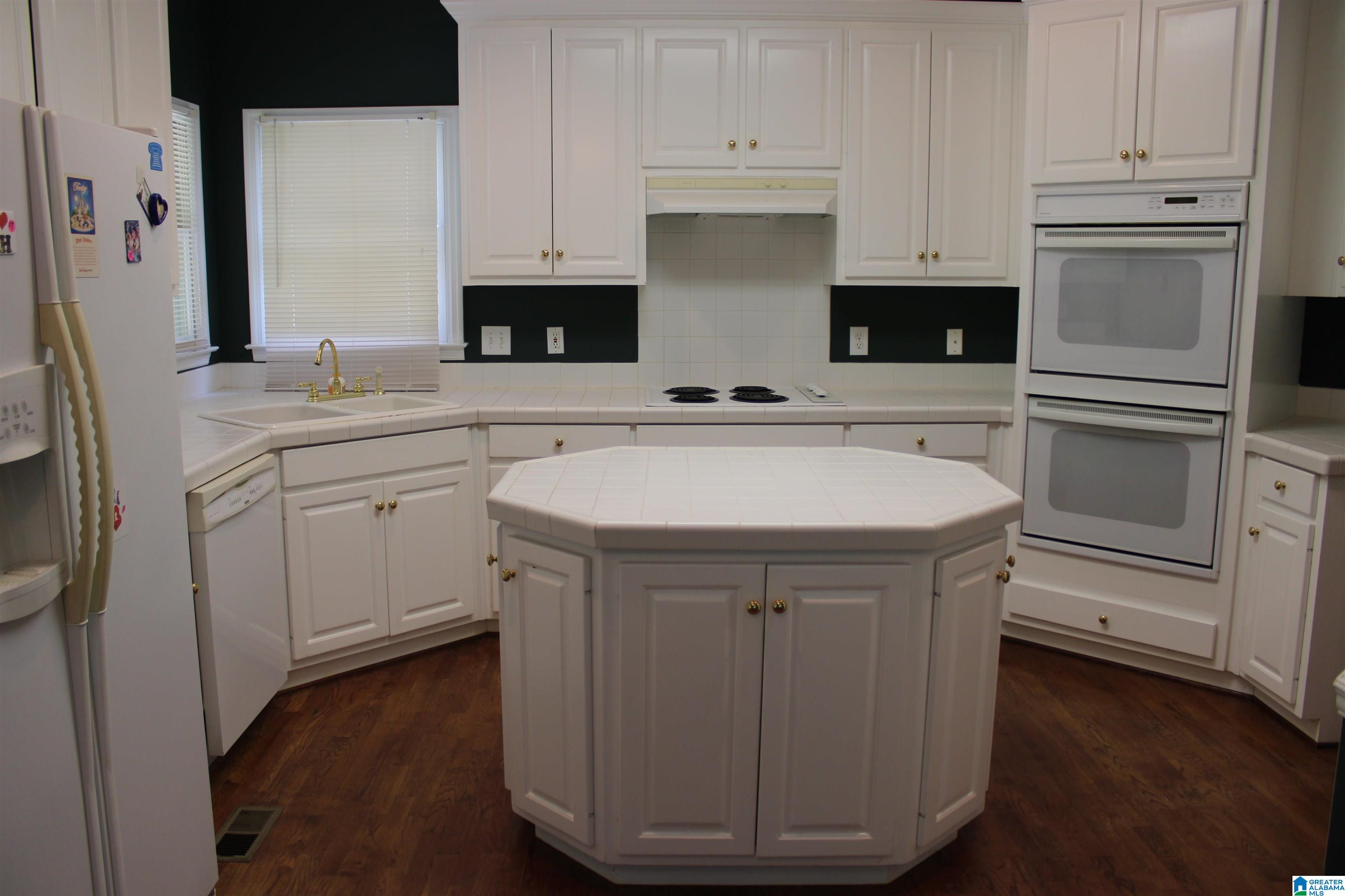 2328 Ridgeview Road Anniston, AL 36207 - Photo 10 of 34