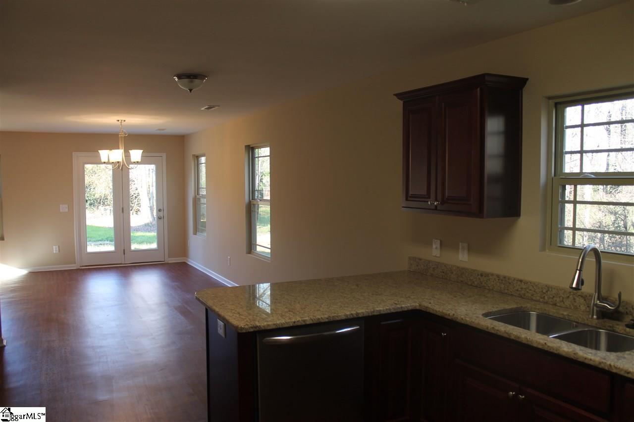 160 Forrest Drive Fountain Inn, SC 29644 - Photo 7 of 11 Gallery Image 7