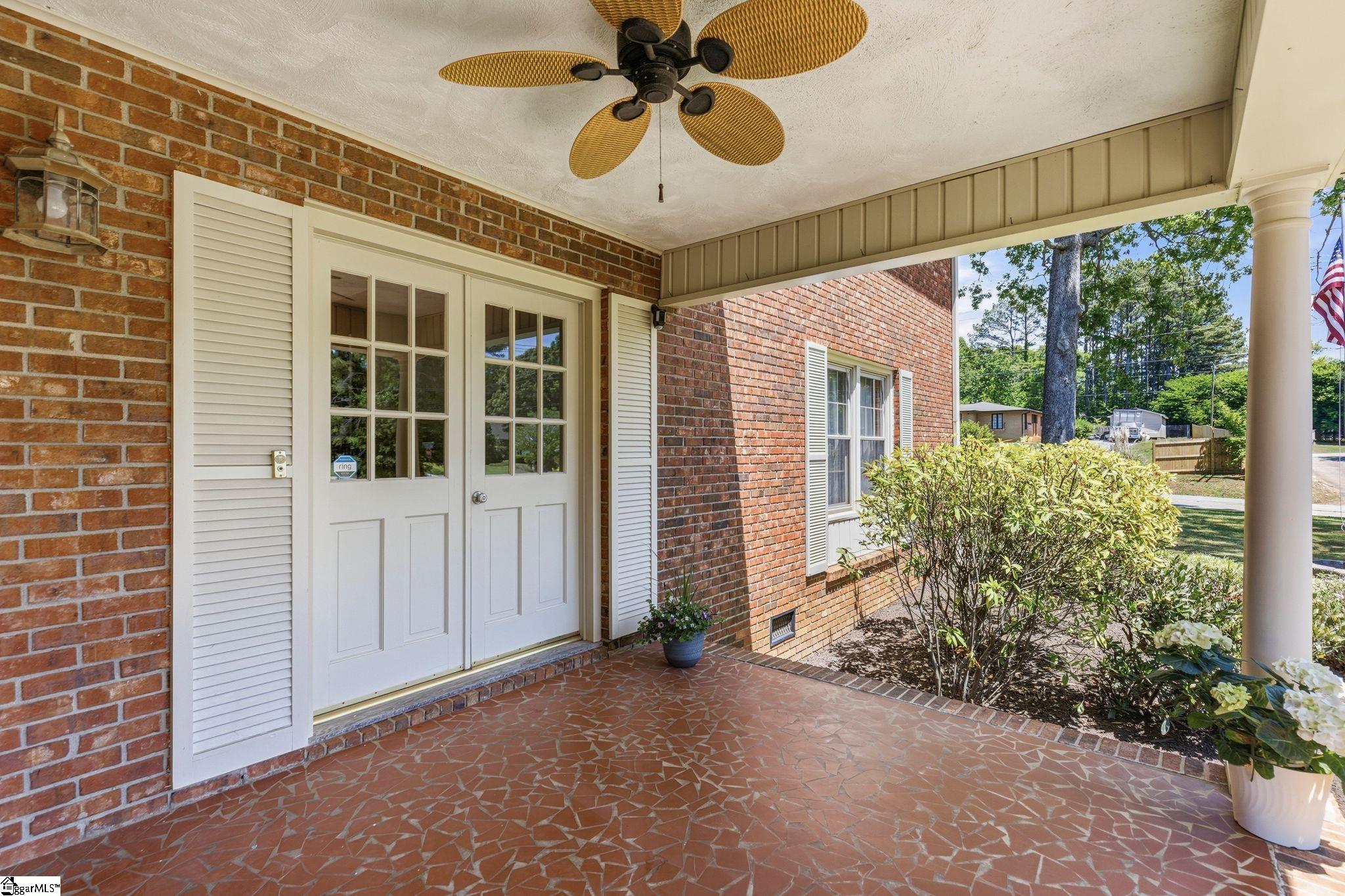 479 Ransdell Drive Spartanburg, SC 29307 - Photo 3 of 36