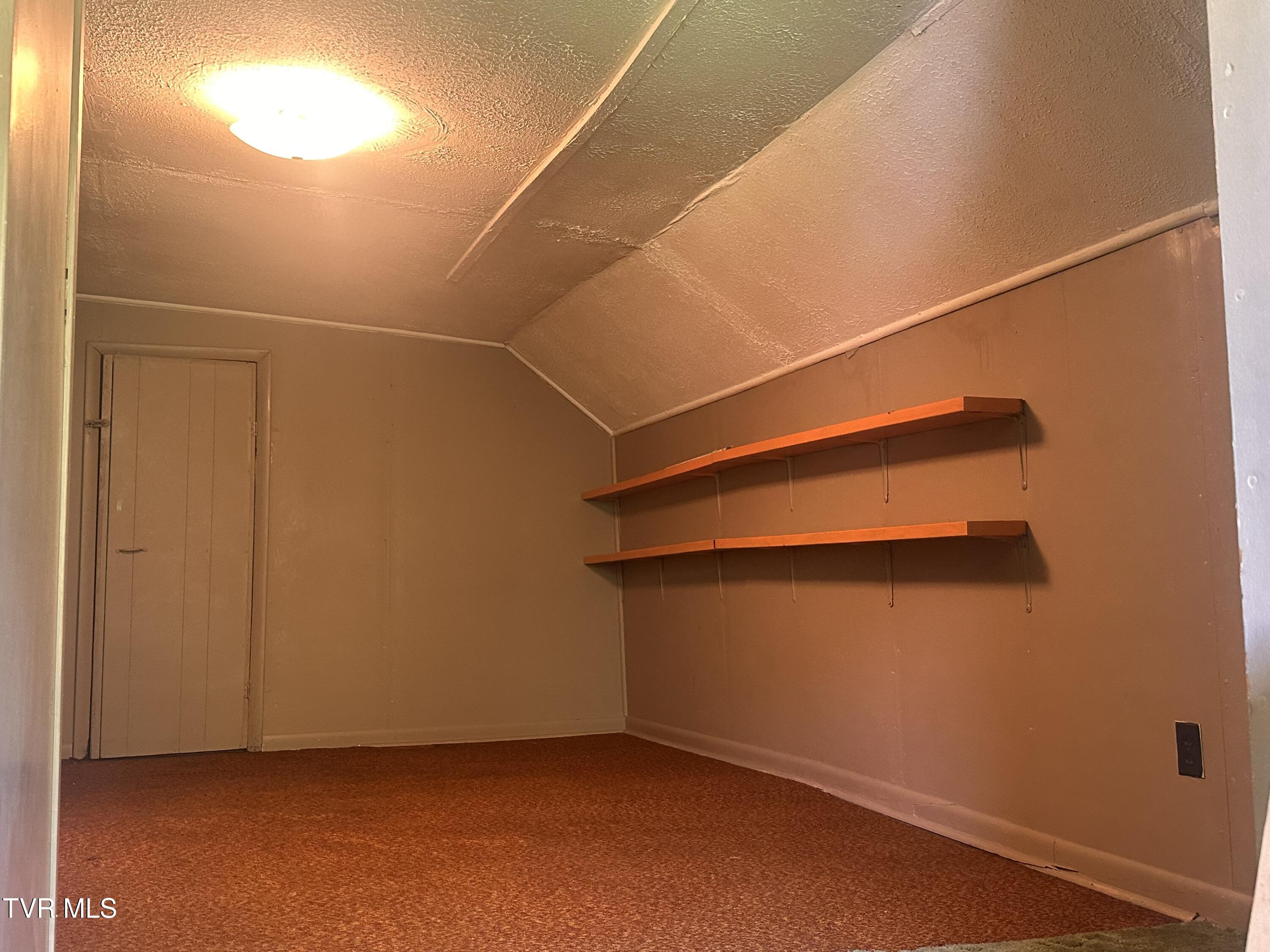 1012 Ward Fork Road Grundy, VA 24614 - Photo 31 of 37 IMG_2974