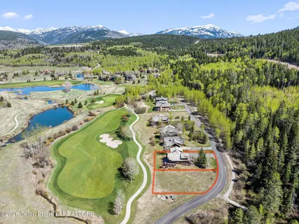 $2,150,000 | 16-17 Blackfoot Trail, Victor, ID 83455
