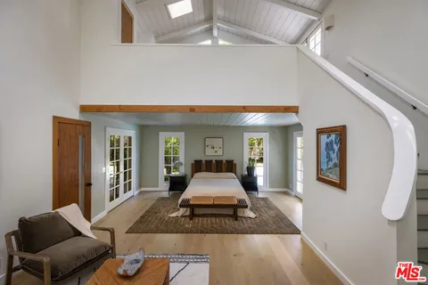 $2,175,000 | 5108 Strohm Avenue, North Hollywood, CA 91601