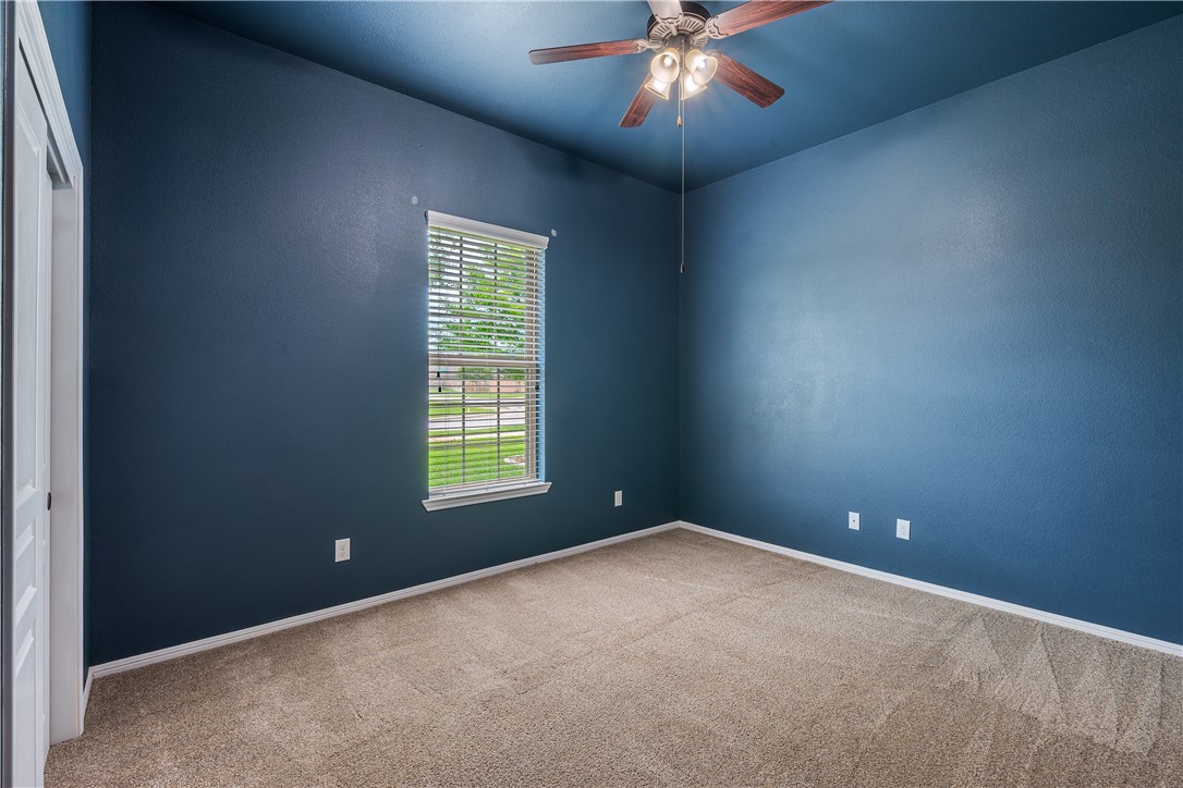 3085 Archer Circle Bryan, TX 77808 - Photo 16 of 31 a view of an empty room with a window
