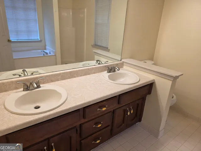 a view of walk in closet