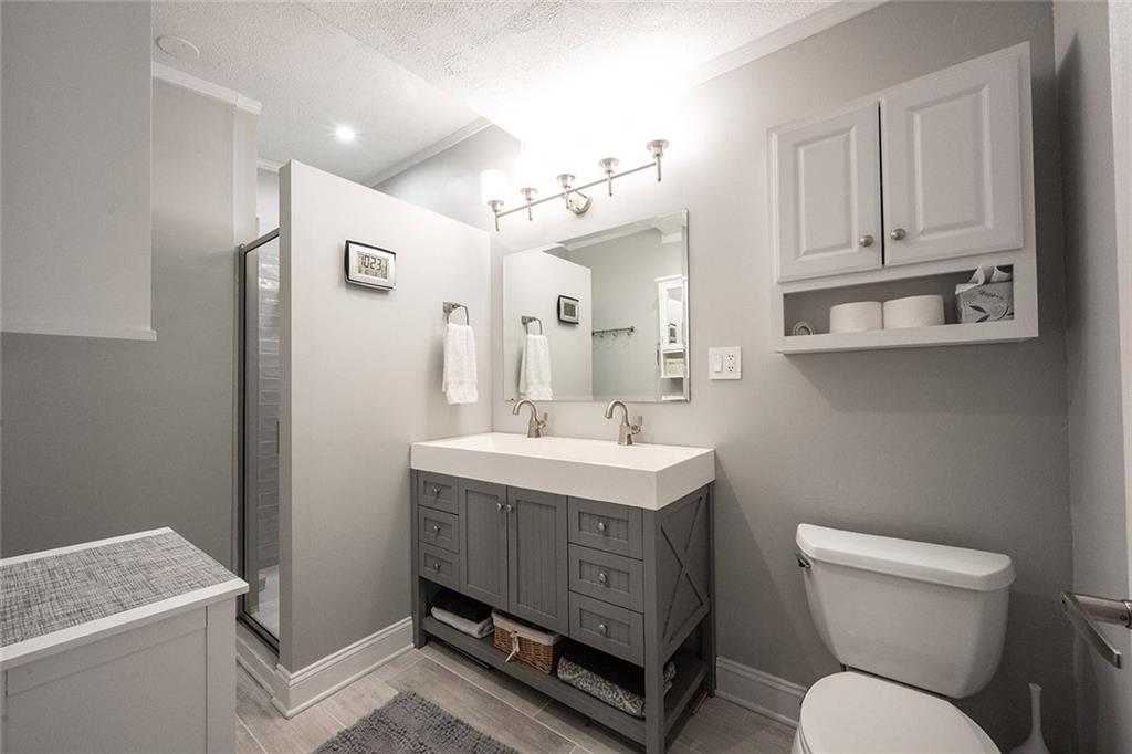 908 Pawnee Road Carmel, IN 46032 - Photo 20 of 60 Gallery Image 20