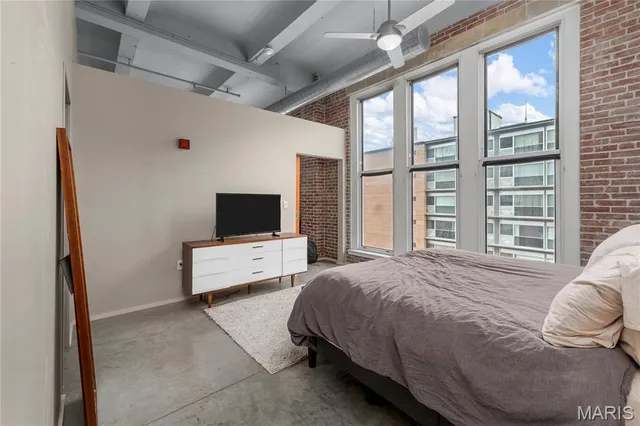 $194,900 | 1136 Washington Avenue, Unit 502, St. Louis, MO 63101