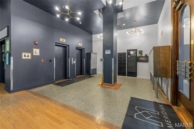 $194,900 | 1136 Washington Avenue, Unit 502, St. Louis, MO 63101