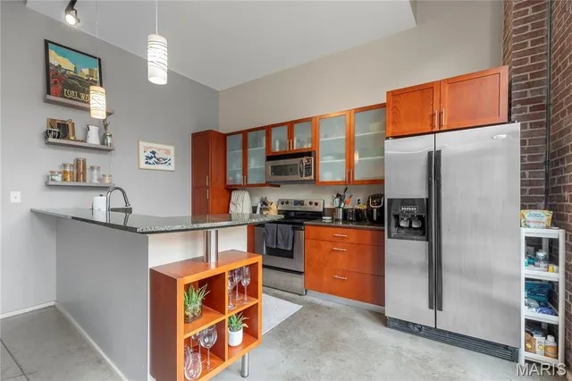 $194,900 | 1136 Washington Avenue, Unit 502, St. Louis, MO 63101