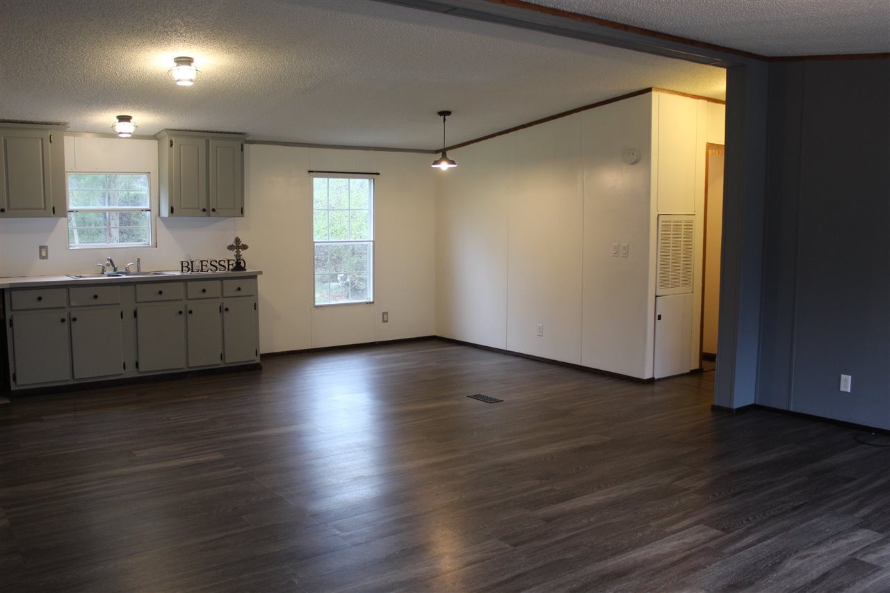 1100 Dentville Road Delano, TN 37325 - Photo 8 of 11 Gallery Image 8