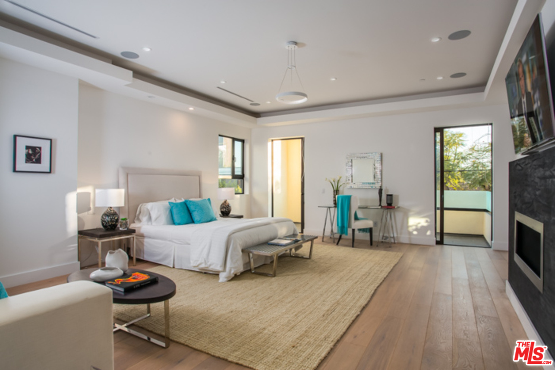 6242 Drexel Avenue Los Angeles, CA 90048 - Photo 14 of 38