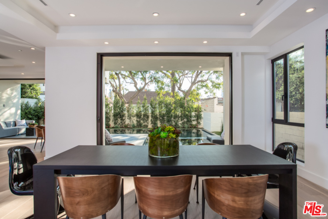 6242 Drexel Avenue Los Angeles, CA 90048 - Photo 6 of 38