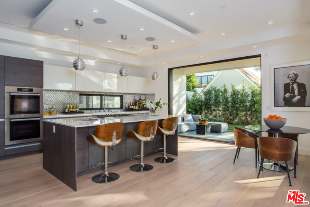 6242 Drexel Avenue Los Angeles, CA 90048 - Photo 8 of 38