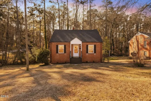 $245,000 | 319 Park Avenue, Sanford, NC 27330