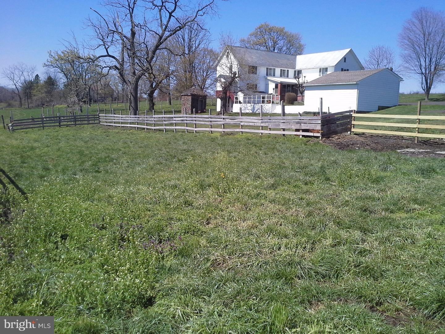 120 Middle Road Perkasie, PA 18944 - Photo 3 of 25