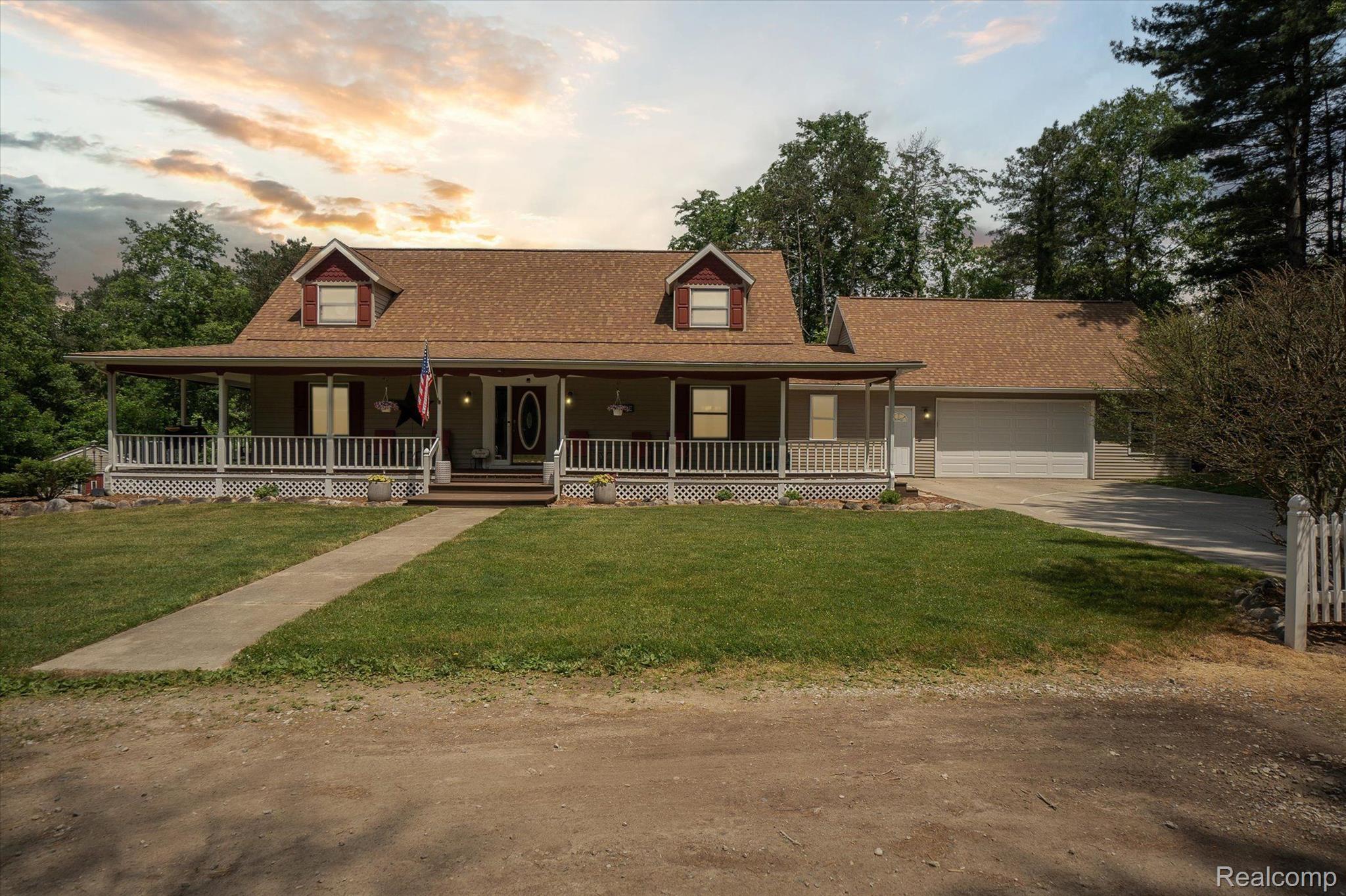 5809 East Allen Road Howell, MI 48855 - Photo 1 of 62 Front of house