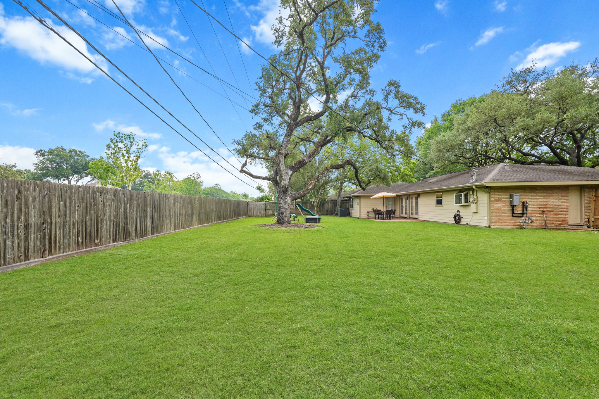 5242 Sanford Road Houston, TX 77035 - Photo 31 of 34