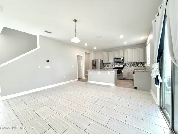 $2,950 | 12357 Sea Island Drive, Jacksonville, FL 32225