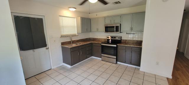 672 Hooter Road Bridge City, LA 70094 - Photo 4 of 9 Gallery Image 4