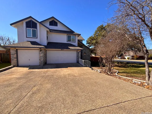 $2,650 | 18035 Green Knoll, San Antonio, TX 78258