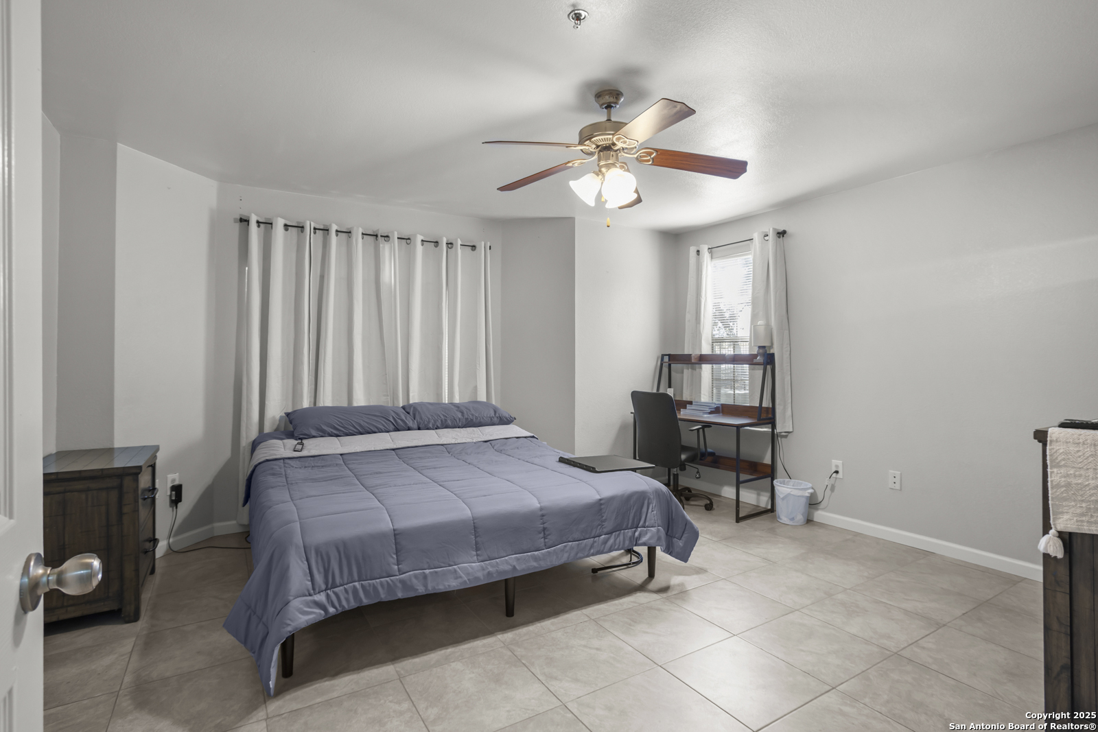 7323 Snowden Road, Unit 1102 San Antonio, TX 78229 - Photo 12 of 23