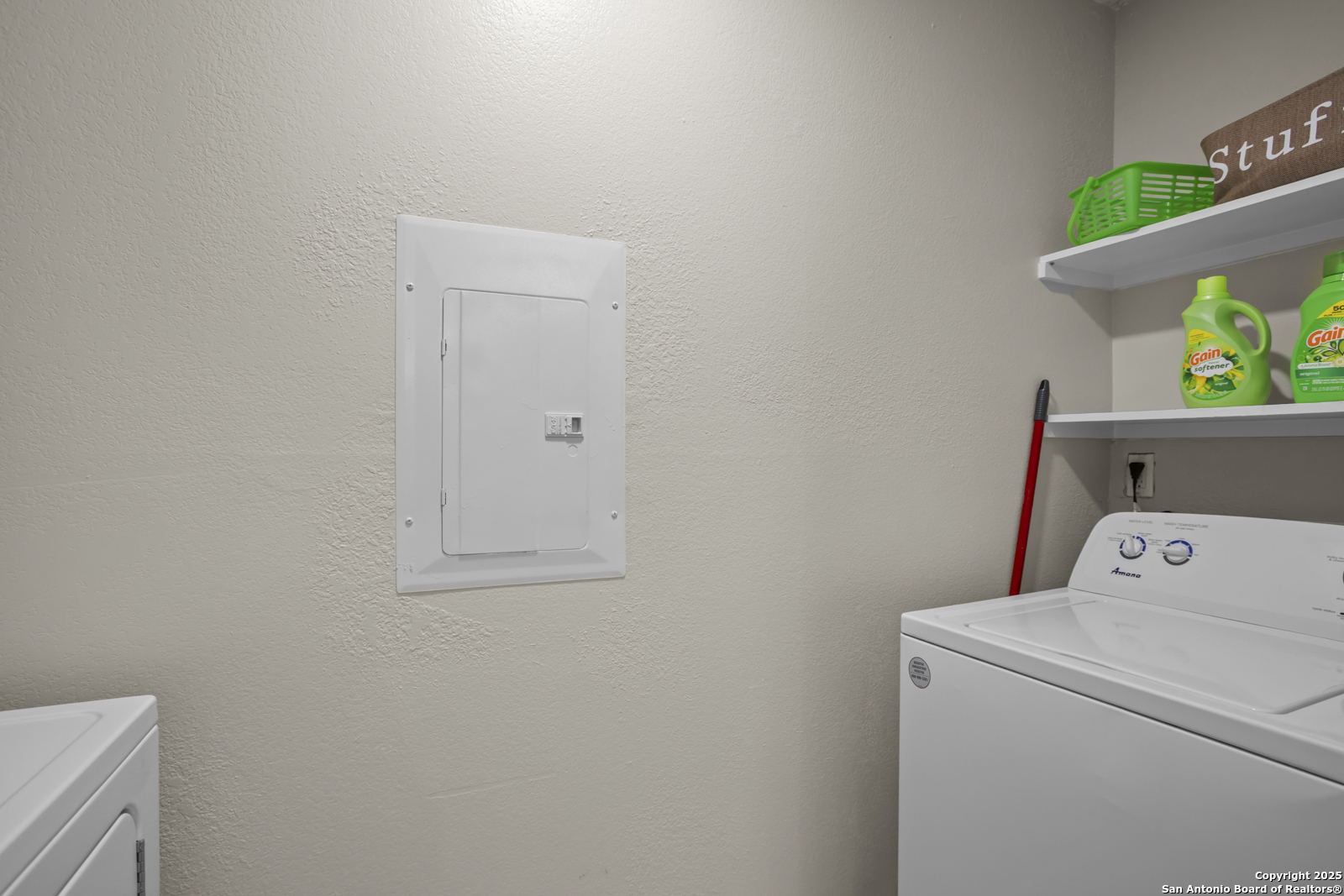 7323 Snowden Road, Unit 1102 San Antonio, TX 78229 - Photo 26 of 27 a utility room with dryer and washer