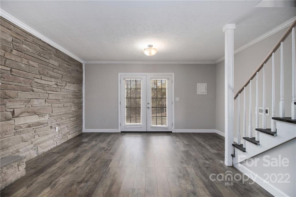 652 Summerow Road Stanley, NC 28164 - Photo 4 of 18 Gallery Image 4