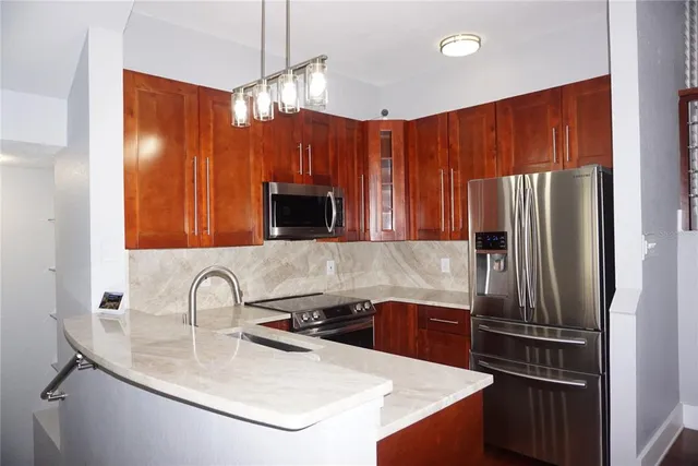 $499,000 | 716 Promenade Place, Tampa, FL 33602