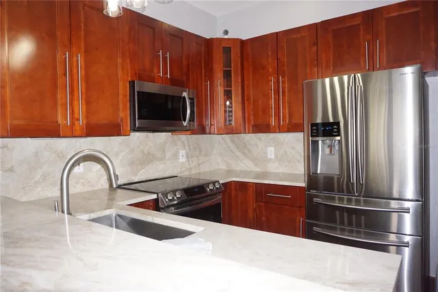 $499,000 | 716 Promenade Place, Tampa, FL 33602