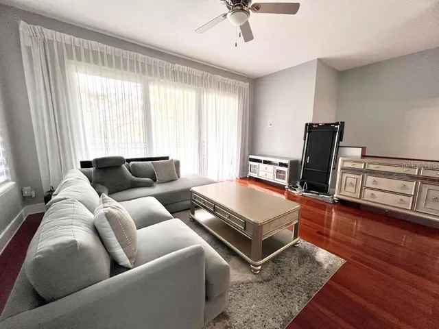 $499,000 | 716 Promenade Place, Tampa, FL 33602