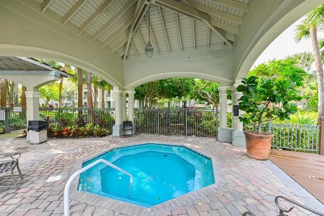 $499,000 | 716 Promenade Place, Tampa, FL 33602