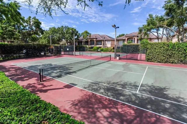 $499,000 | 716 Promenade Place, Tampa, FL 33602