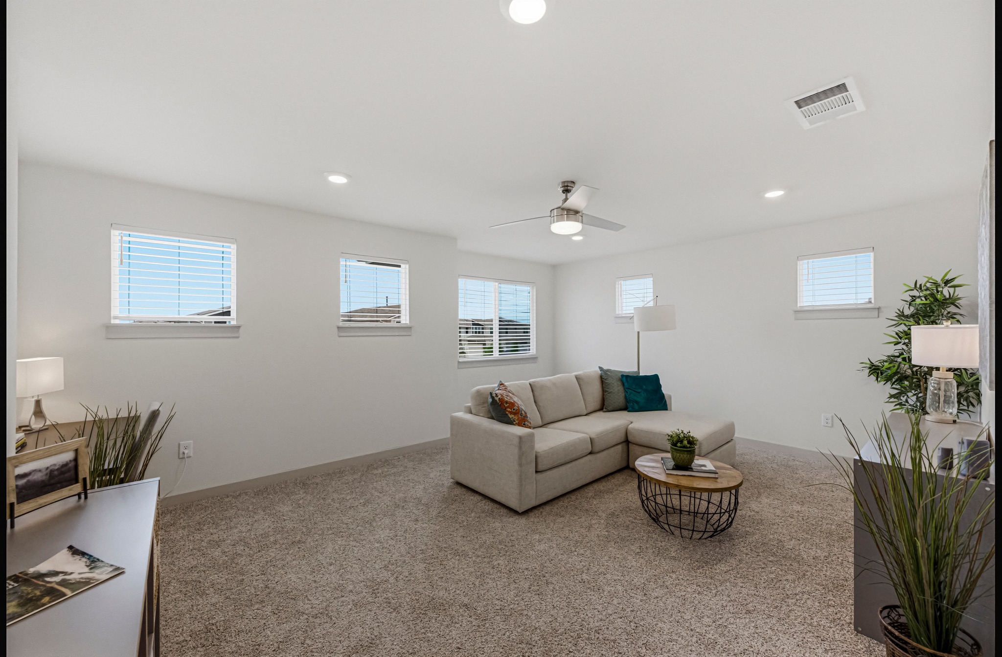 7511 Traylor Cove Austin, TX 78724 - Photo 18 of 40 Upstairs Game Room and Study Area