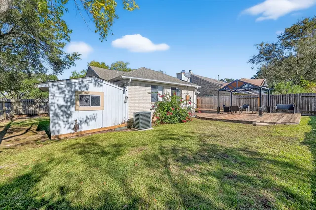 $1,750 | 4402 Misty Mill, Sugar Land, TX 77479