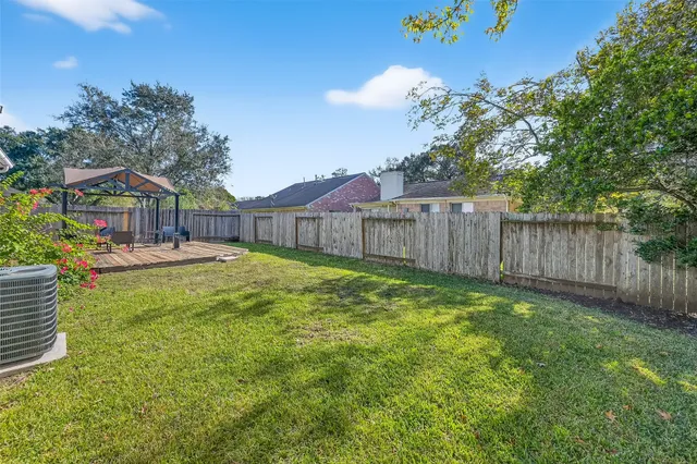 $1,750 | 4402 Misty Mill, Sugar Land, TX 77479