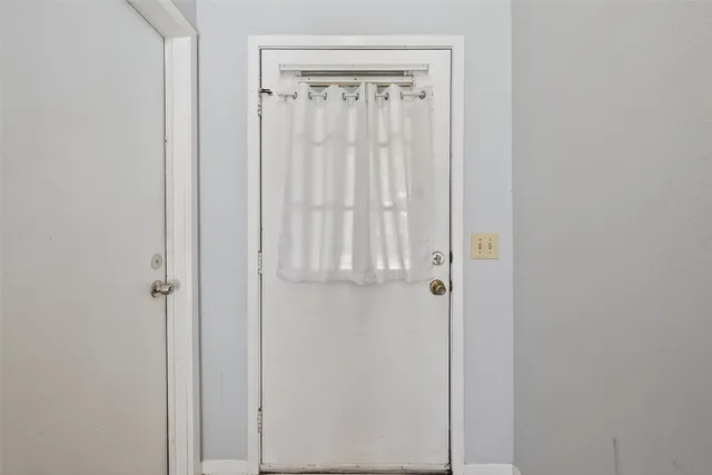 $1,750 | 4402 Misty Mill, Sugar Land, TX 77479