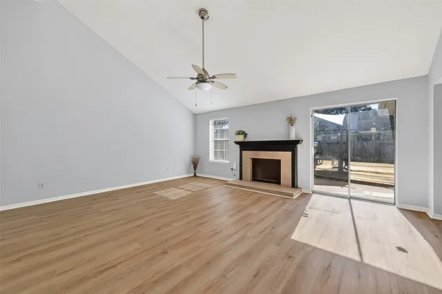 $1,750 | 4402 Misty Mill, Sugar Land, TX 77479