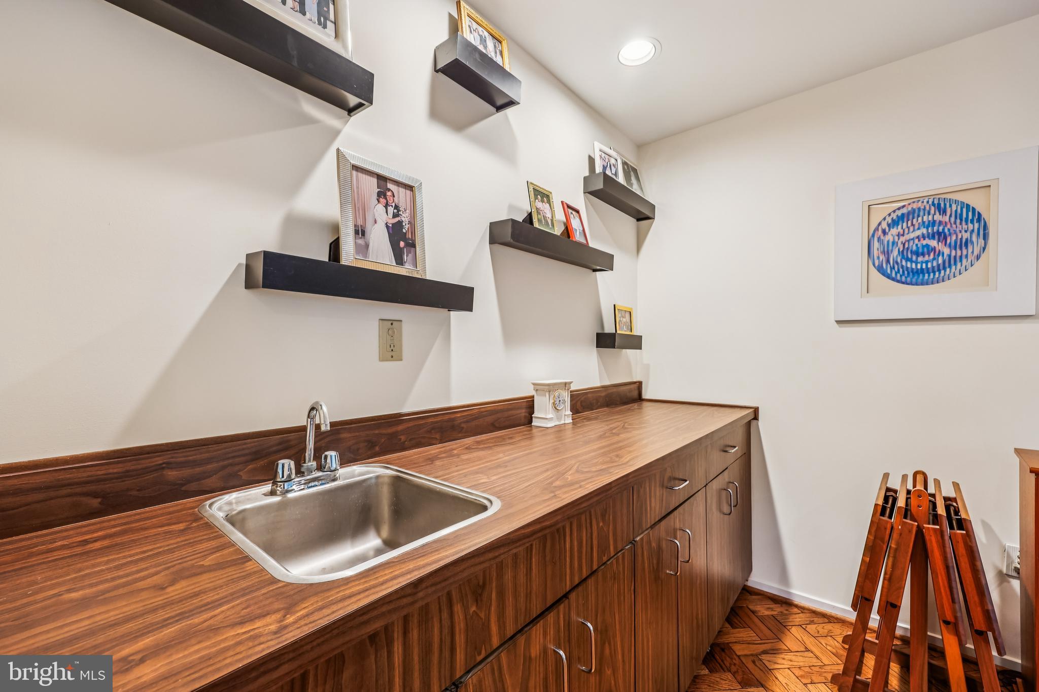 9305 Friars Road Bethesda, MD 20817 - Photo 20 of 37 Gallery Image 20