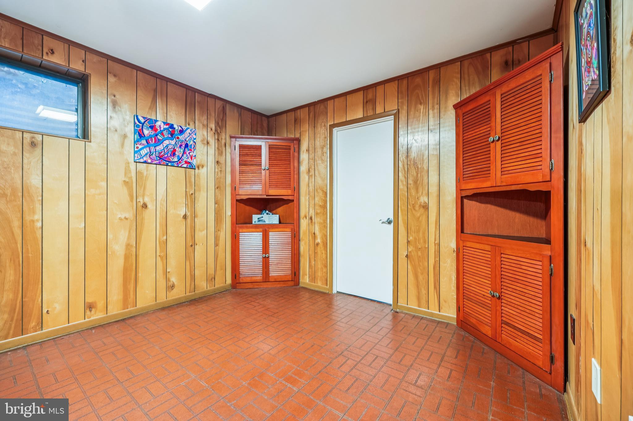 9305 Friars Road Bethesda, MD 20817 - Photo 29 of 37 Gallery Image 29