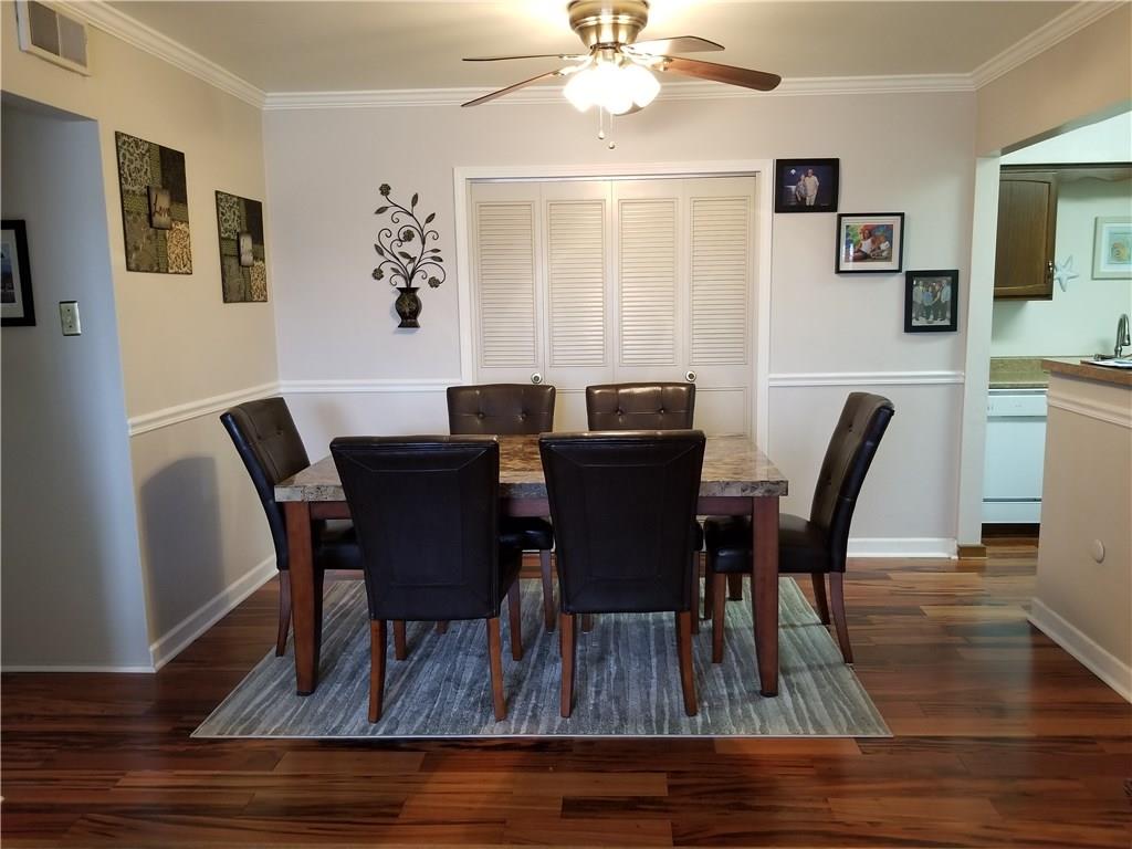 220 Coraopolis Road, Unit E12 Coraopolis, PA 15108 - Photo 4 of 17 Gallery Image 4