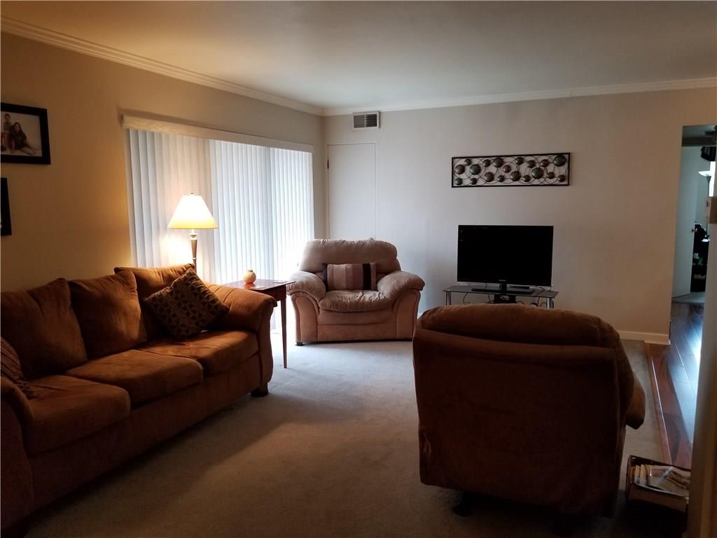 220 Coraopolis Road, Unit E12 Coraopolis, PA 15108 - Photo 6 of 17 Gallery Image 6