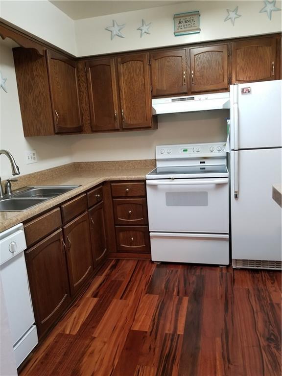 220 Coraopolis Road, Unit E12 Coraopolis, PA 15108 - Photo 8 of 17 Gallery Image 8