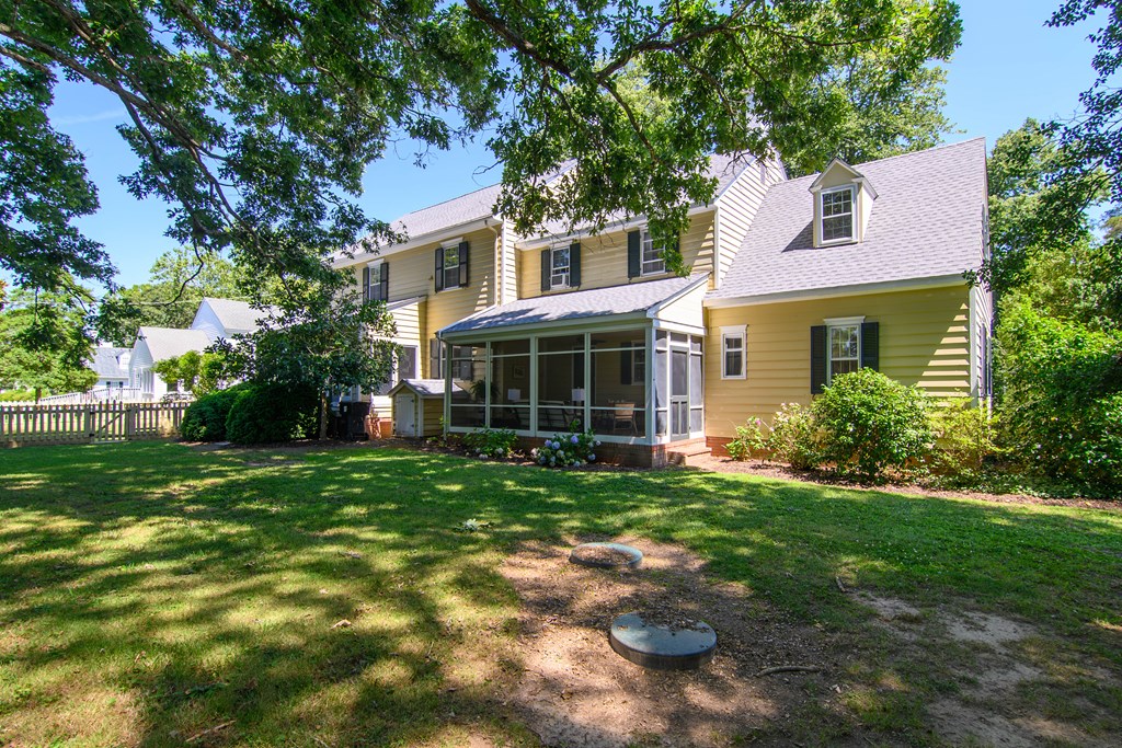23347 Back Street Accomac, VA 23301 - Photo 2 of 44 Back, Spacious yard with lovely landscaping.