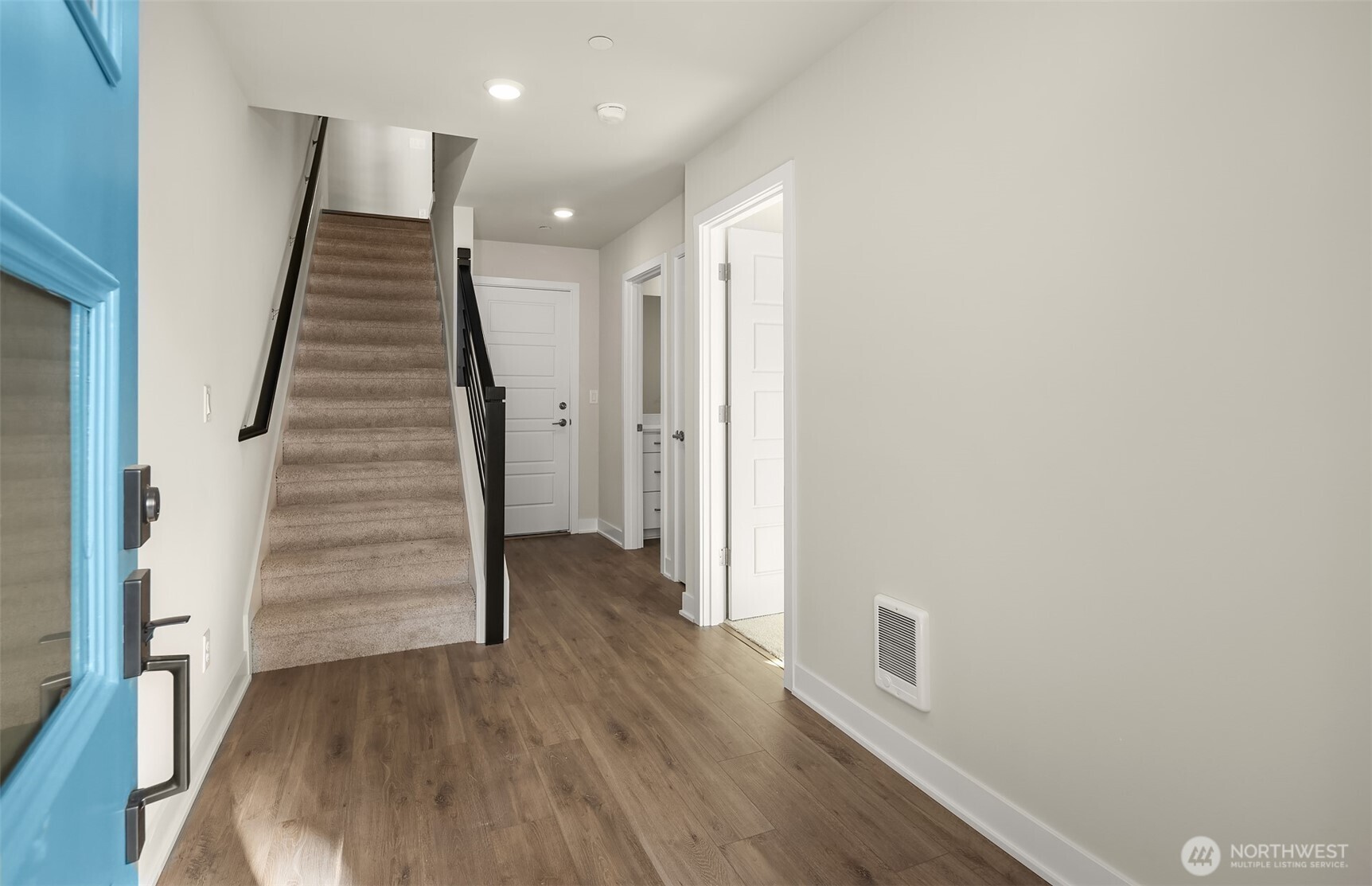 9016 Northeast 203rd Street, Unit B Bothell, WA 98011 - Photo 11 of 19