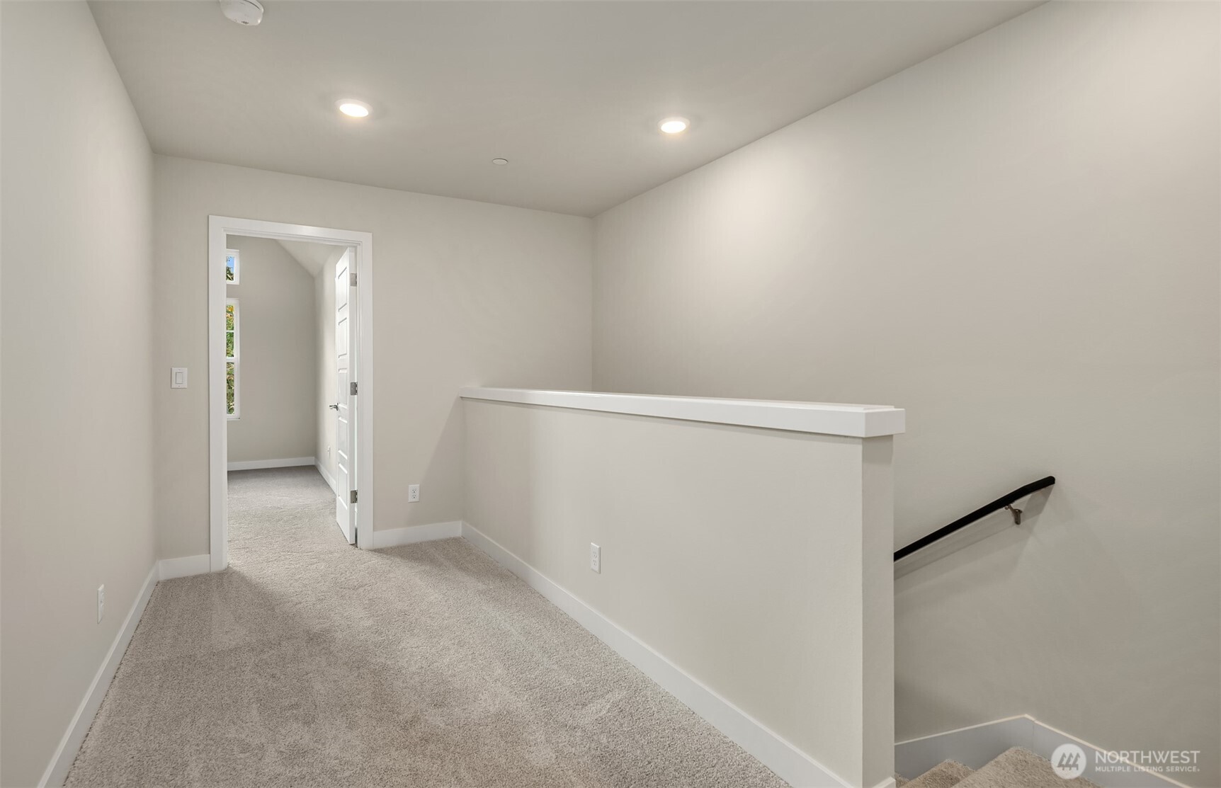 9016 Northeast 203rd Street, Unit B Bothell, WA 98011 - Photo 18 of 19