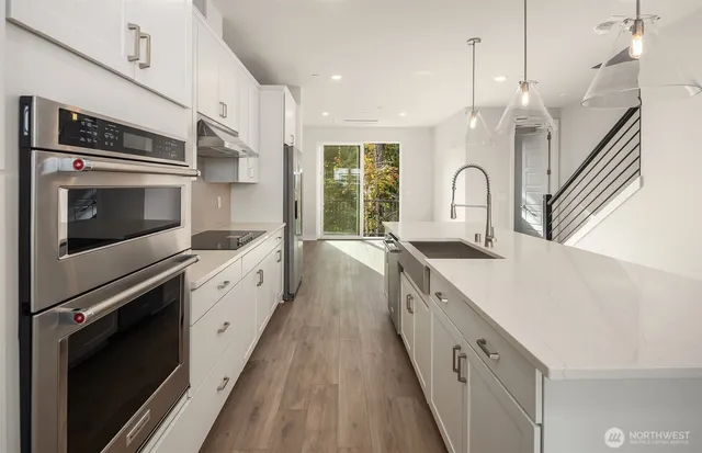 $949,990 | 9016 Northeast 203rd Street, Unit B, Bothell, WA 98011