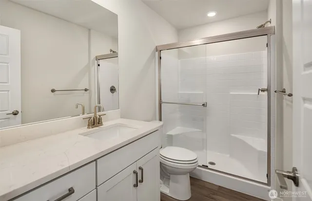 $949,990 | 9016 Northeast 203rd Street, Unit B, Bothell, WA 98011