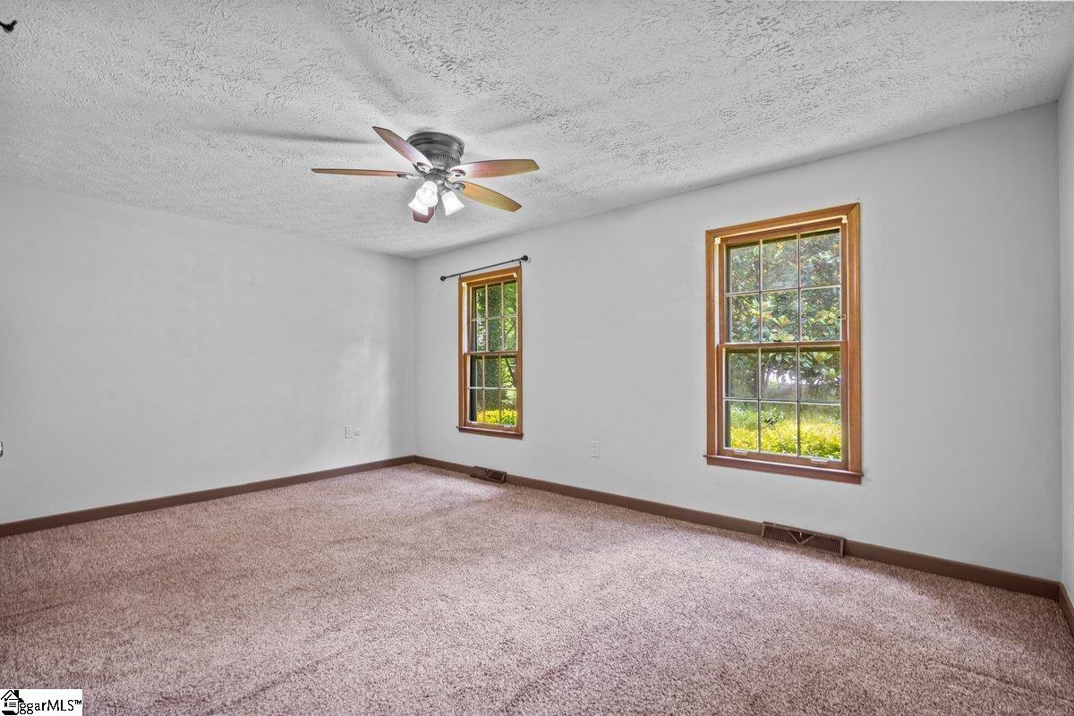 104 Brandon Court Simpsonville, SC 29681 - Photo 12 of 20