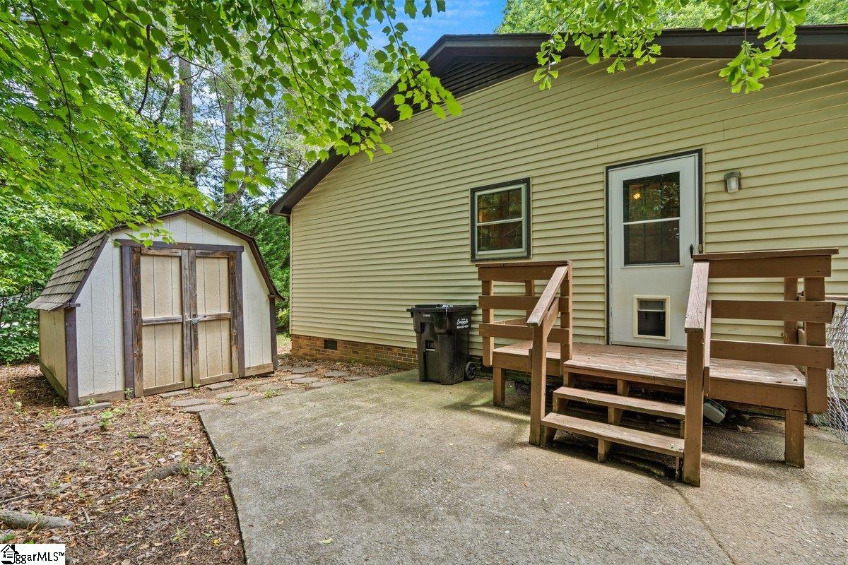 104 Brandon Court Simpsonville, SC 29681 - Photo 16 of 20