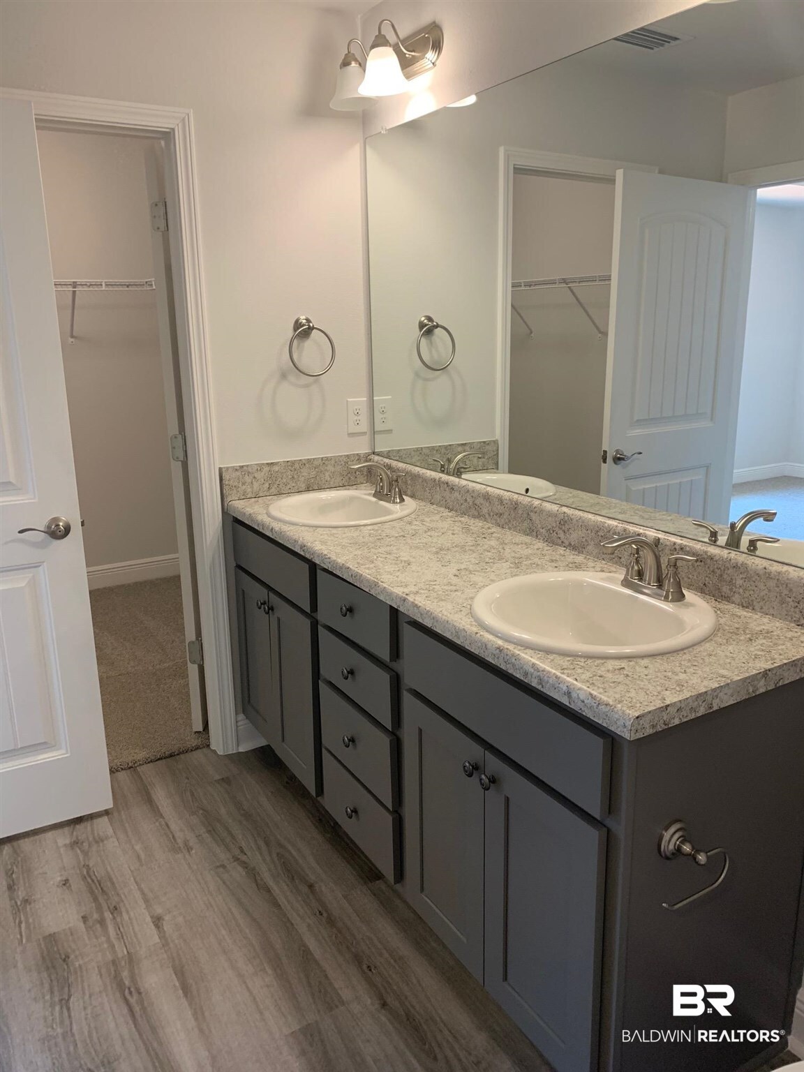 16113 Pylon Court Foley, AL 36535 - Photo 9 of 11 master bath